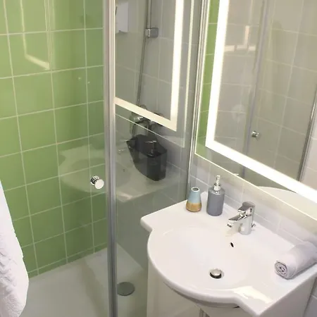 Hotel Vvf Bleriot-plage 3*